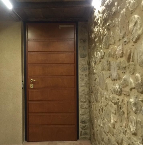 19 Vignali Simone Infissi-Style Porta blindata style legno