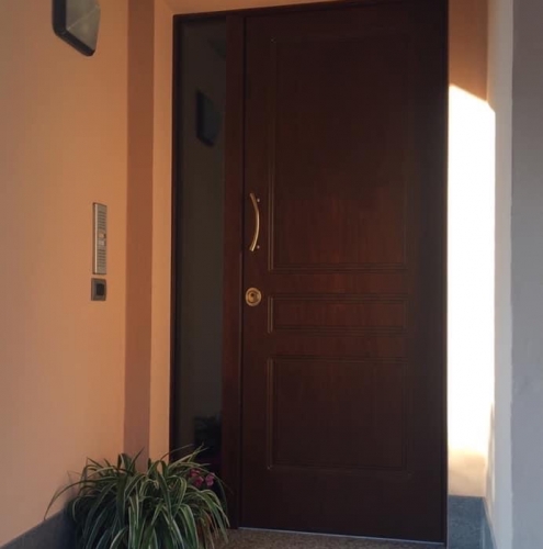 26 Vignali Simone Infissi-Style Porta blindata style legno