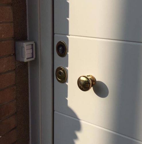 19 Vignali Simone Infissi-Style Porta blindata style personalizzato