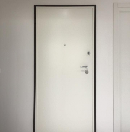 29 Vignali Simone Infissi-Style Porta blindata style personalizzato