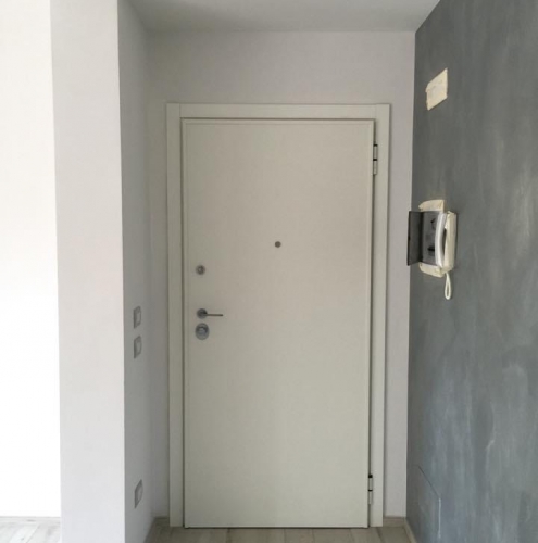 30 Vignali Simone Infissi-Style Porta blindata style personalizzato