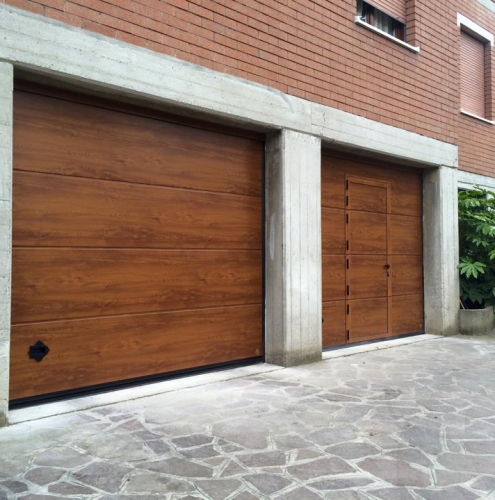 06 Vignali Simone Infissi-Style Portone per garage style legno