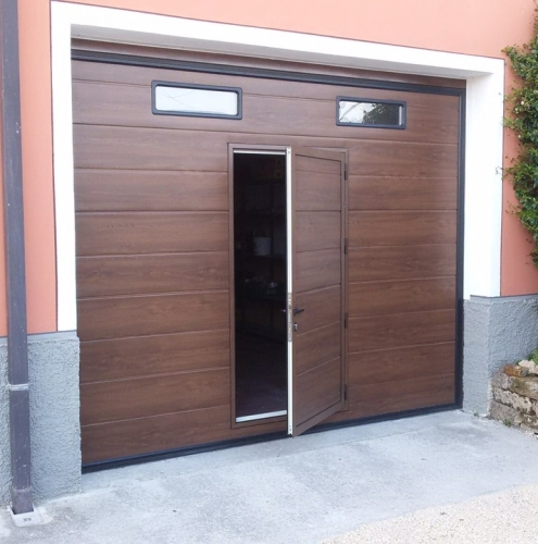 13 Vignali Simone Infissi-Style Portone per garage style legno