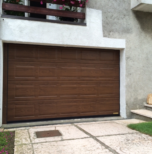 23 Vignali Simone Infissi-Style Portone per garage style legno