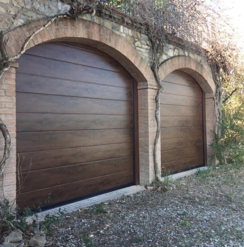 29 Vignali Simone Infissi-Style Portone per garage style legno