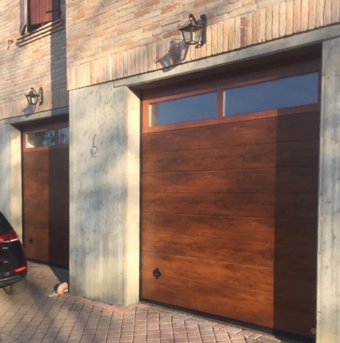 30 Vignali Simone Infissi-Style Portone per garage style legno