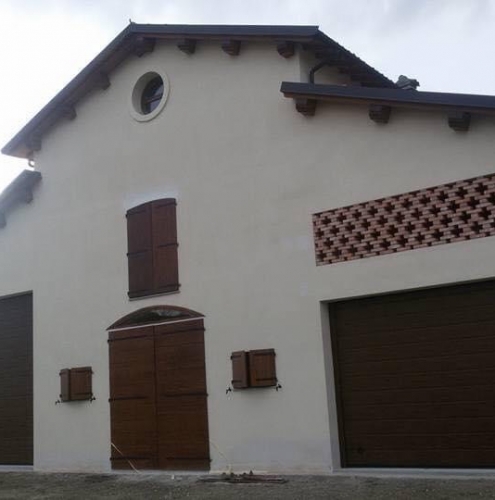 39 Vignali Simone Infissi-Style Portone per garage style legno