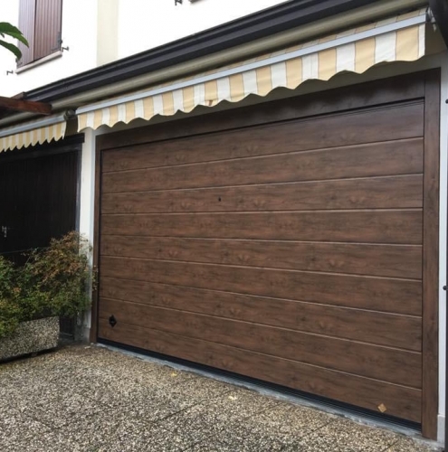 44 Vignali Simone Infissi-Style Portone per garage style legno