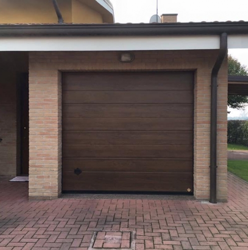 56 Vignali Simone Infissi-Style Portone per garage style legno