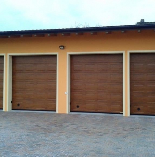 57 Vignali Simone Infissi-Style Portone per garage style legno