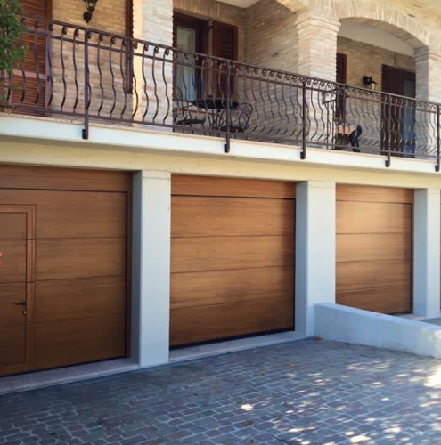 58 Vignali Simone Infissi-Style Portone per garage style legno