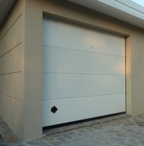 11 Vignali Simone Infissi-Style Portone per garage style personalizzato