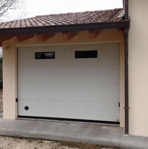 37 Vignali Simone Infissi-Style Portone per garage style personalizzato