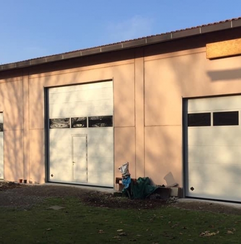 90 Vignali Simone Infissi-Style Portone per garage style personalizzato