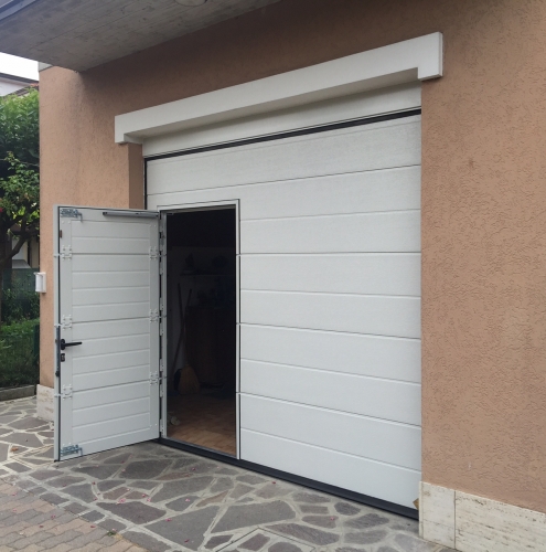 22 Vignali Simone Infissi-Style Portone per garage particolari