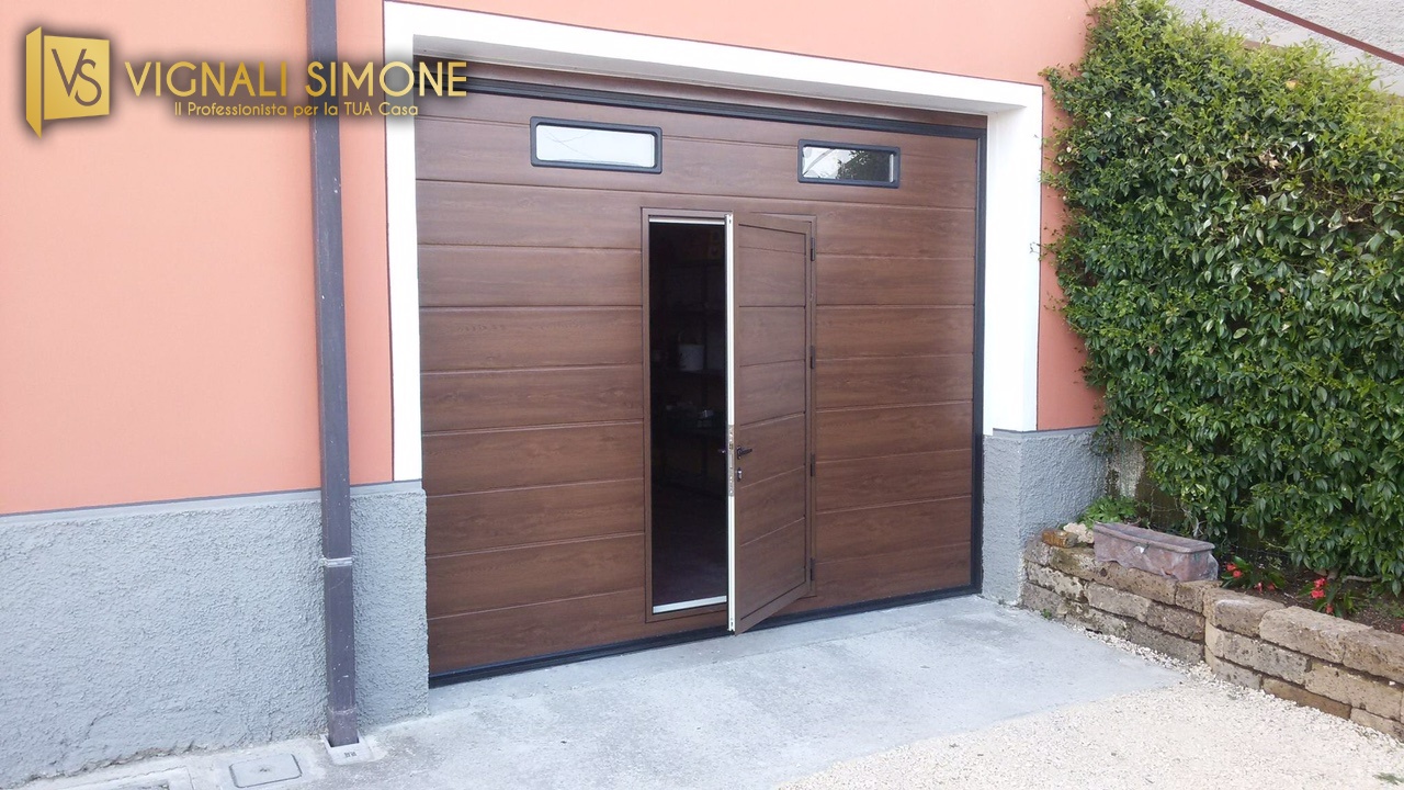 13 Vignali Simone Infissi-Style Portone per garage style legno
